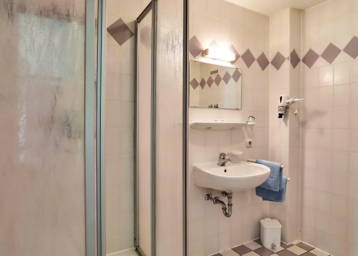 Escherich Hotel 3*